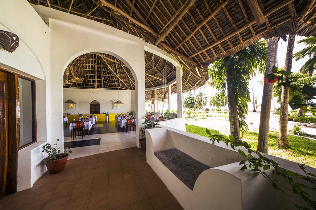 Tanzanie - Zanzibar - Hôtel Antonio Beach Tree House & Spa 4* - Safari 2 nuits