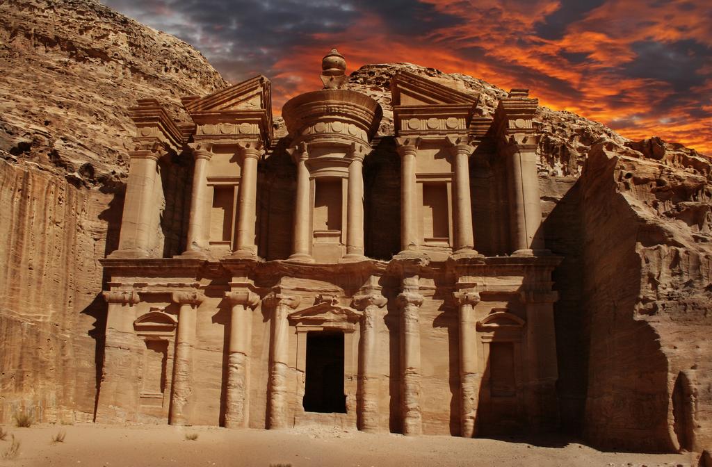 Circuit Aux Royaume des Hachémites 3* - 5 nuits à Amman, 1 nuit à Petra & 01 nuit Wadi Rum