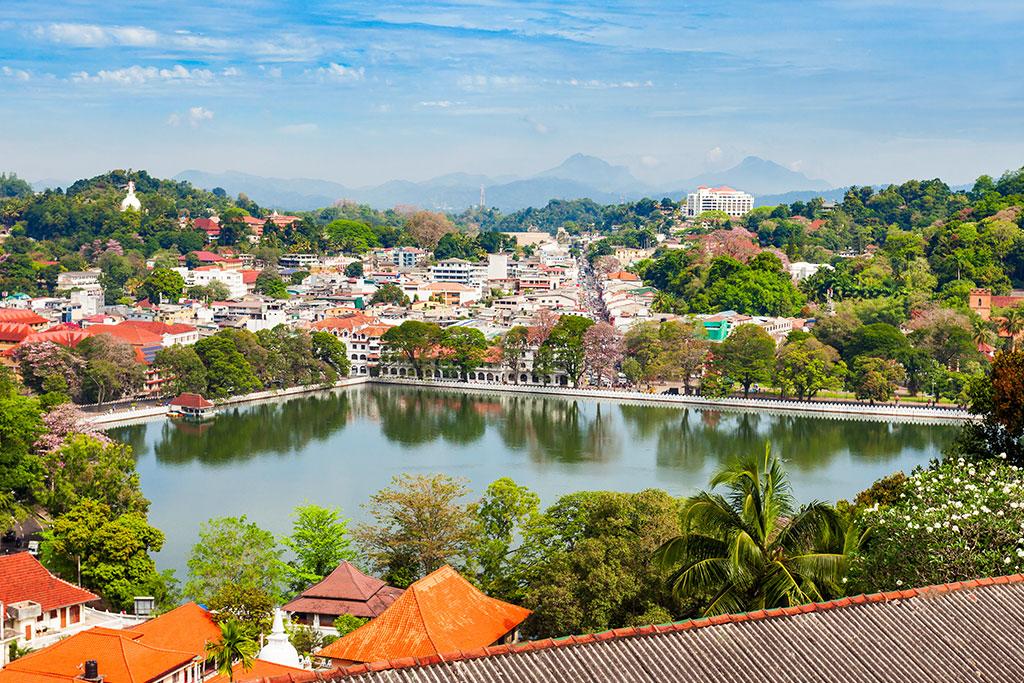 Circuit Privatif Balade Sri Lankaise 4* & Séjour bien-être Ayurvédique, Combiné Sri Lanka par Ôvoyages Circuit Privatif Balade Sri Lankaise 4* & Séjour bien-être Ayurvédique, Combiné Sri Lanka par Ôvoyages
