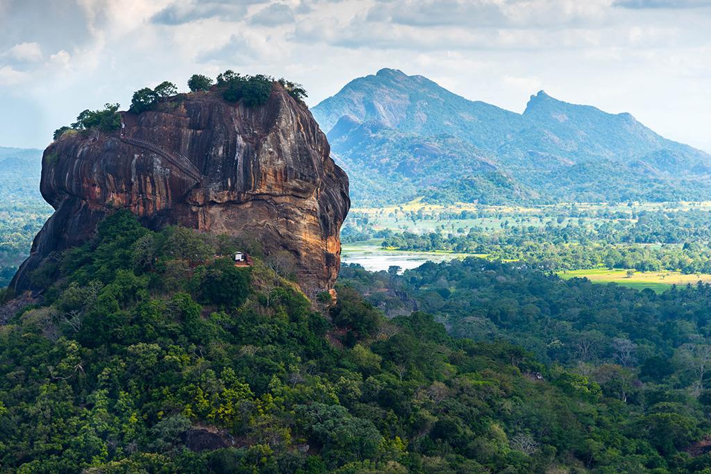 Circuit Privatif Balade Sri Lankaise 4* & Séjour bien-être Ayurvédique, Combiné Sri Lanka par Ôvoyages Circuit Privatif Balade Sri Lankaise 4* & Séjour bien-être Ayurvédique, Combiné Sri Lanka par Ôvoyages