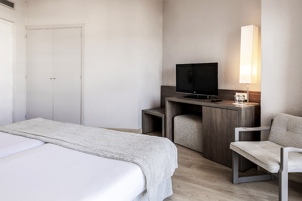 Be Live Experience Costa Palma Adult only 4*, Séjour Espagne & ses îles, Baléares, Majorque par Ôvoyages Be Live Experience Costa Palma Adult only 4*, Séjour Espagne & ses îles, Baléares, Majorque par Ôvoyages