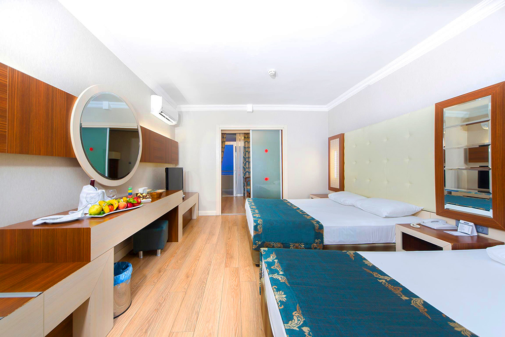 Hôtel Beach Club Doganay 5*, Séjour Turquie, Antalya par Ôvoyages