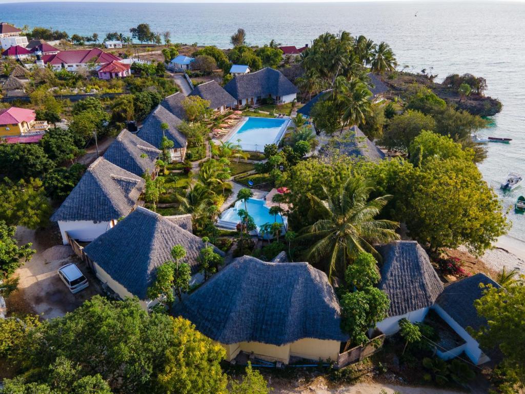Bella Vista Zanzibar Resort 4* + Safari 1N