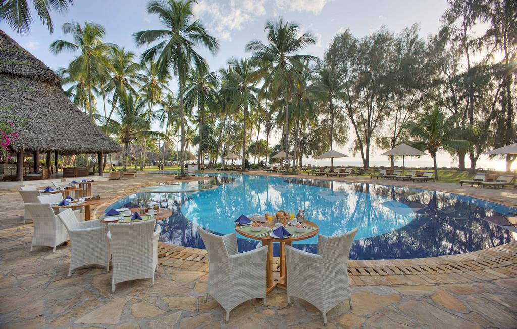 Ultra dernière minute Tanzanie Zanzibar Hôtel Bluebay Beach Resort 5*