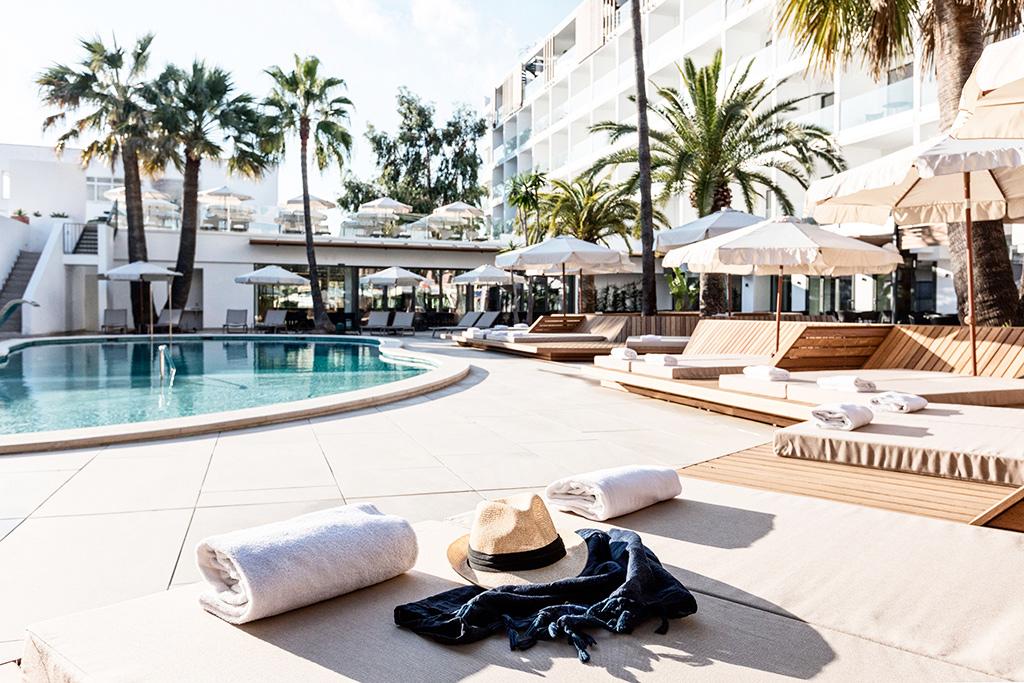 Hôtel AluaSoul Alcudia Bay 4* Adult Only +16, Séjour Espagne & ses îles, Baléares, Majorque par Ôvoyages Hôtel AluaSoul Alcudia Bay 4* Adult Only +16, Séjour Espagne & ses îles, Baléares, Majorque par Ôvoyages