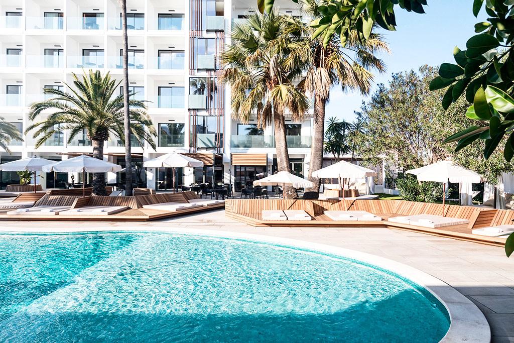 Hôtel AluaSoul Alcudia Bay 4* Adult Only +16, Séjour Espagne & ses îles, Baléares, Majorque par Ôvoyages Hôtel AluaSoul Alcudia Bay 4* Adult Only +16, Séjour Espagne & ses îles, Baléares, Majorque par Ôvoyages