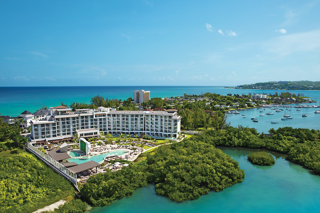Hôtel Breathless Montego Bay Resort & Spa 5* Adult Only +18, Séjour Jamaïque par Ôvoyages Hôtel Breathless Montego Bay Resort & Spa 5* Adult Only +18, Séjour Jamaïque par Ôvoyages
