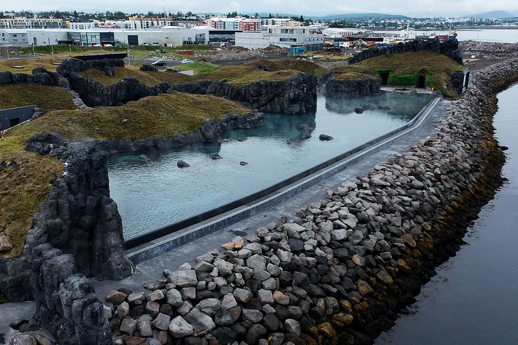 ISLANDE | 5j/4n - Reykjavík - City break « Bien-être et aurores boréales by Ôvoyages » - 3 activités incluses, Séjour Islande par Ôvoyages ISLANDE | 5j/4n - Reykjavík - City break « Bien-être et aurores boréales by Ôvoyages » - 3 activités incluses, Séjour Islande par Ôvoyages
