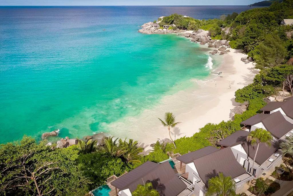 Carana Beach Hotel 4*, Séjour Seychelles, Mahé par Ôvoyages Carana Beach Hotel 4*, Séjour Seychelles, Mahé par Ôvoyages