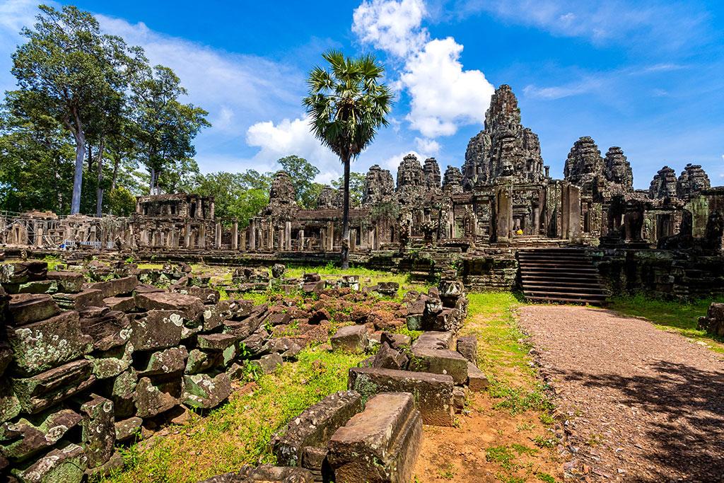 Circuit Incontournables du Nord au Sud Vietnam & Temples d'Angkor 4* & 5*, Séjour Vietnam par Ôvoyages Circuit Incontournables du Nord au Sud Vietnam & Temples d'Angkor 4* & 5*, Séjour Vietnam par Ôvoyages