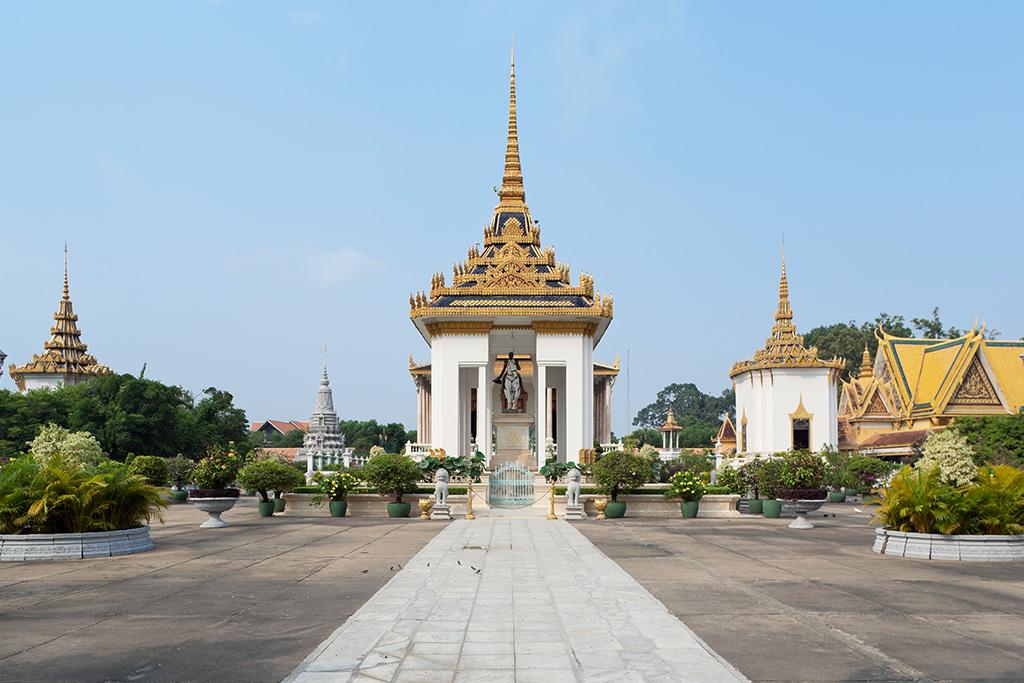 Circuit Incontournables du Nord au Sud Vietnam & Temples d'Angkor 4* & 5*, Séjour Vietnam par Ôvoyages Circuit Incontournables du Nord au Sud Vietnam & Temples d'Angkor 4* & 5*, Séjour Vietnam par Ôvoyages