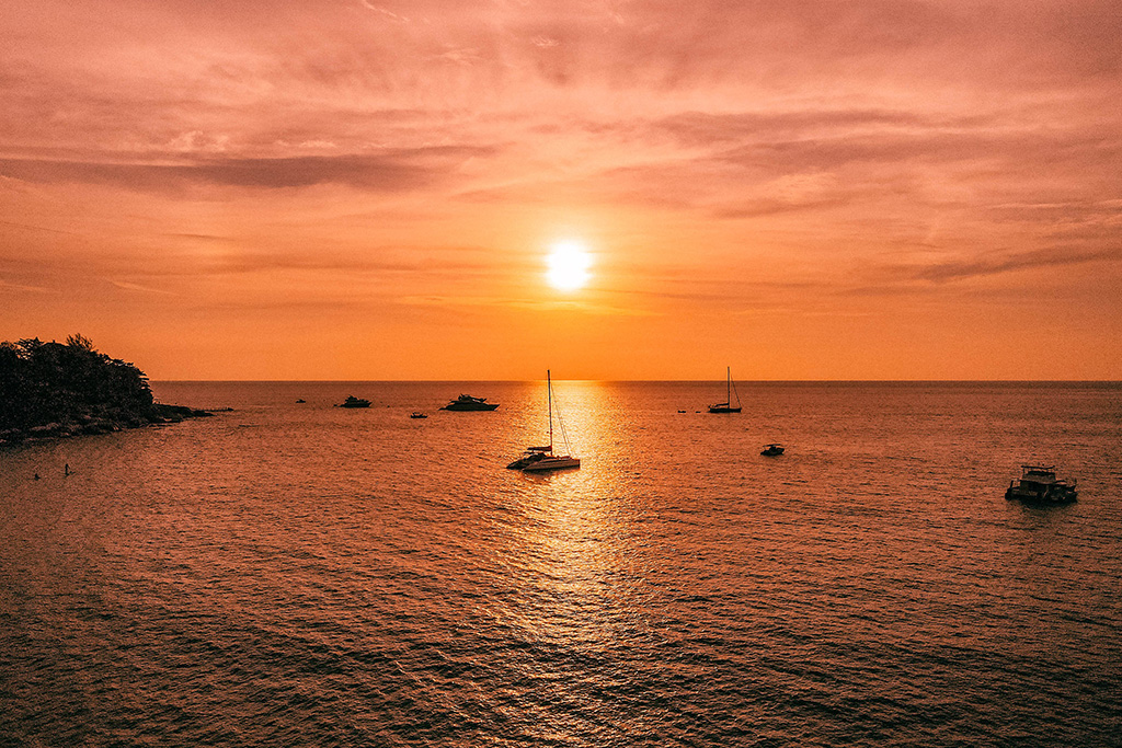 Combiné Ôcity Xperience Bizotel Premier Hotel & Residence 4*, Ôcity Experience Sabai Sabai 4* & Ôclub Experience Novotel Phuket Kamala Beach 4*, Séjour Thaïlande, Bangkok par Ôvoyages