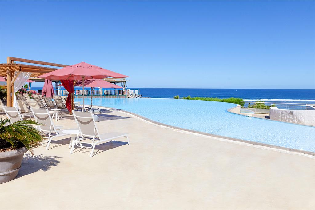 Hôtel Dimitile & Spa 4* by Ôvoyages & Hôtel Akoya & Spa 5* by Ôvoyages, Combiné Réunion par Ôvoyages Hôtel Dimitile & Spa 4* by Ôvoyages & Hôtel Akoya & Spa 5* by Ôvoyages, Combiné Réunion par Ôvoyages