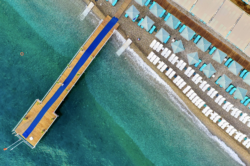 Hôtel Crystal Deluxe Resort & Spa 5*