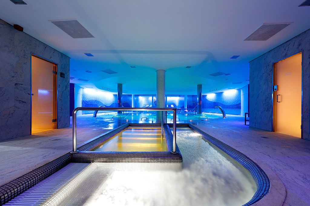 Hôtel Eurostars Exe Estepona 4* Adult Only +16, Séjour Espagne & ses îles, Andalousie, Malaga et sa région par Ôvoyages Hôtel Eurostars Exe Estepona 4* Adult Only +16, Séjour Espagne & ses îles, Andalousie, Malaga et sa région par Ôvoyages