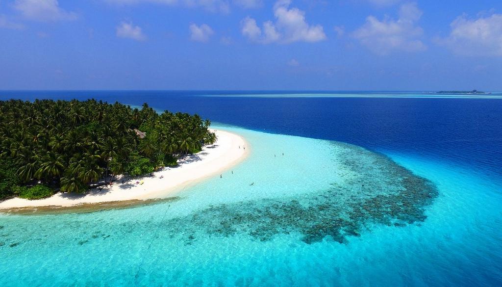 Maldives - Hotel Fihalhohi Island Resort 4*