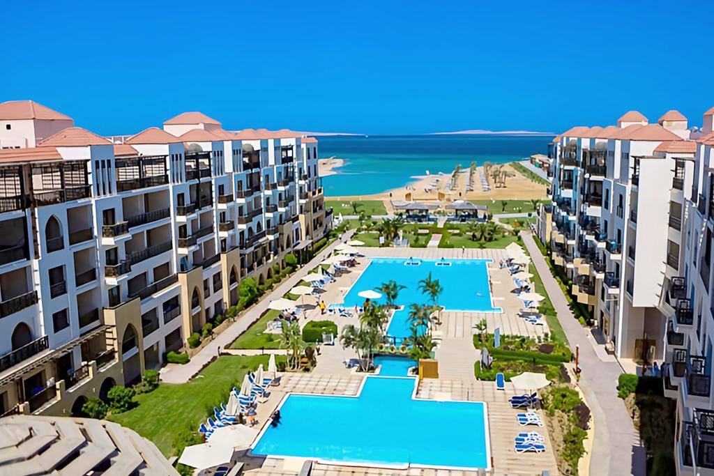 Gravity Hotel & Aquapark 5*
