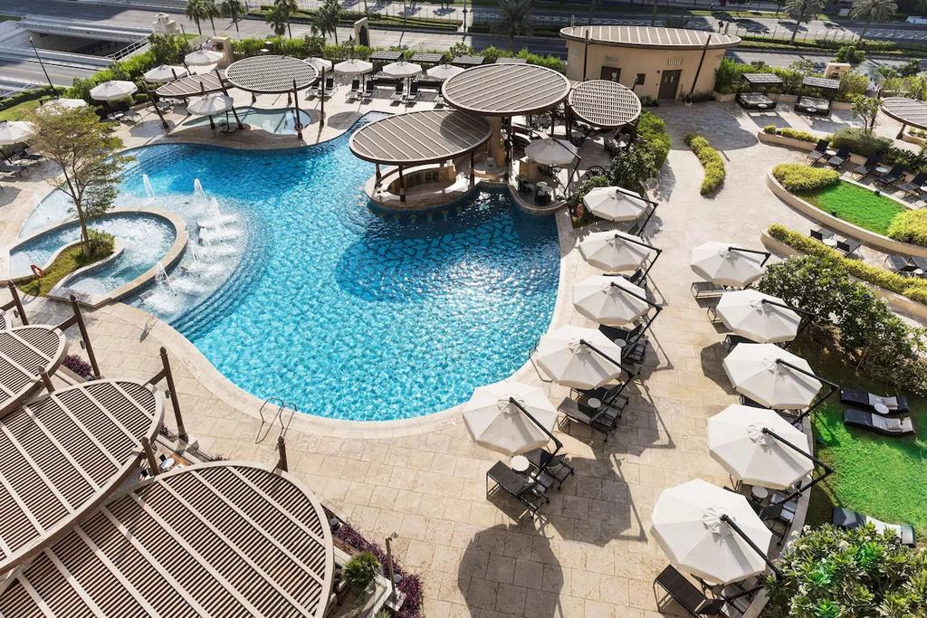 Hilton Doha The Pearl by Ôvoyages 5*