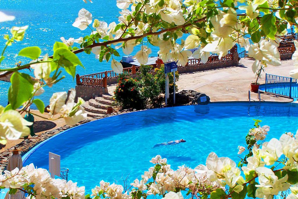 Sultan Bey Hotel Resort 4*