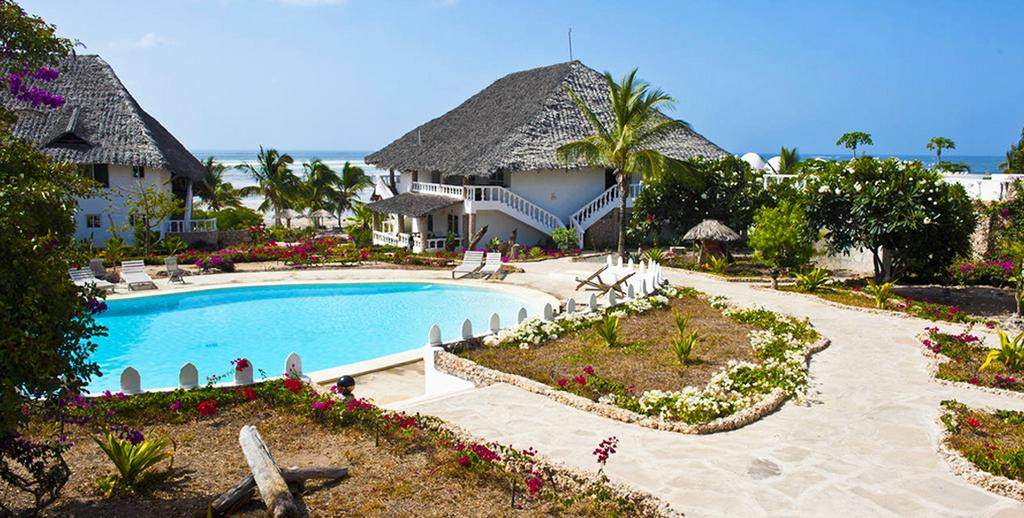 Kenya - Ôclub Experience Jacaranda Beach Resort 4* + Safari 1 Nuit