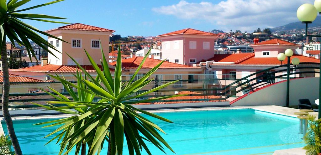 Hôtel Windsor 4* (excursions Joyaux de l'Atlantique incluses), Séjour Portugal, Madère, Île de Madère par Ôvoyages Hôtel Windsor 4* (excursions Joyaux de l'Atlantique incluses), Séjour Portugal, Madère, Île de Madère par Ôvoyages