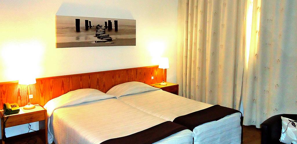 Hôtel Windsor 4* (excursions Joyaux de l'Atlantique incluses), Séjour Portugal, Madère, Île de Madère par Ôvoyages Hôtel Windsor 4* (excursions Joyaux de l'Atlantique incluses), Séjour Portugal, Madère, Île de Madère par Ôvoyages