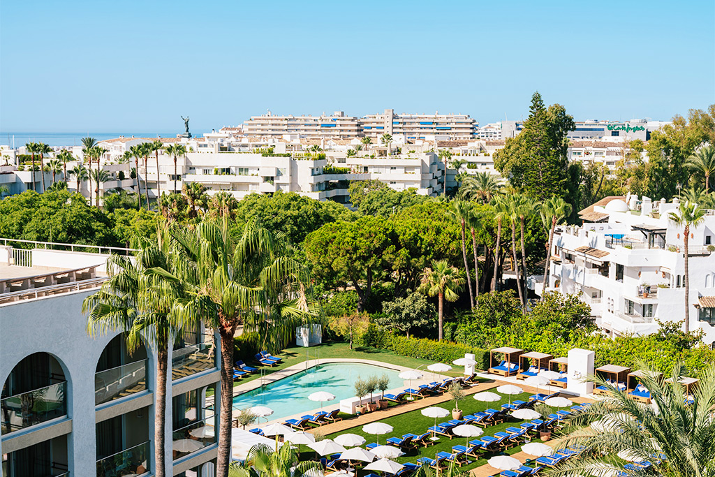 Hôtel Meliá Marbella Banus 4*, Séjour Espagne & ses îles, Andalousie, Malaga et sa région par Ôvoyages Hôtel Meliá Marbella Banus 4*, Séjour Espagne & ses îles, Andalousie, Malaga et sa région par Ôvoyages