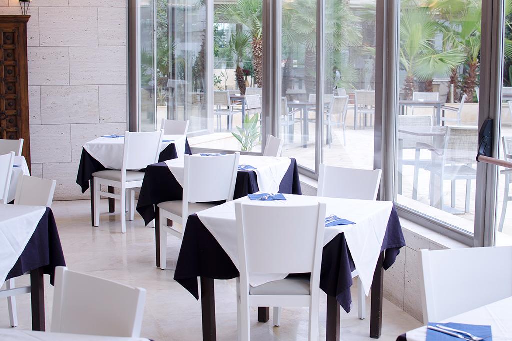 Hôtel Moon Dreams Paraiso - 3* Adult Only, Séjour Espagne & ses îles, Baléares, Ibiza par Ôvoyages Hôtel Moon Dreams Paraiso - 3* Adult Only, Séjour Espagne & ses îles, Baléares, Ibiza par Ôvoyages