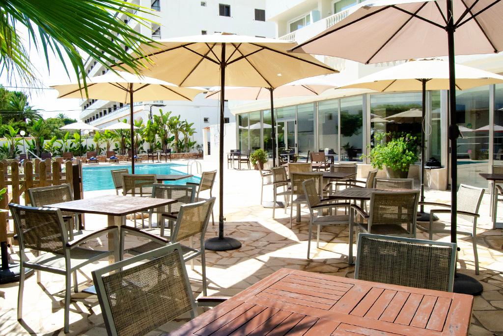 Hôtel Moon Dreams Paraiso - 3* Adult Only, Séjour Espagne & ses îles, Baléares, Ibiza par Ôvoyages Hôtel Moon Dreams Paraiso - 3* Adult Only, Séjour Espagne & ses îles, Baléares, Ibiza par Ôvoyages