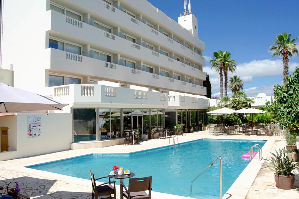 Hôtel Moon Dreams Paraiso - 3* Adult Only, Séjour Espagne & ses îles, Baléares, Ibiza par Ôvoyages Hôtel Moon Dreams Paraiso - 3* Adult Only, Séjour Espagne & ses îles, Baléares, Ibiza par Ôvoyages