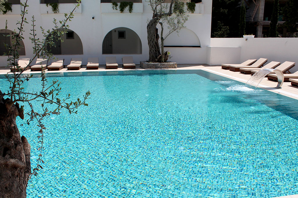 Ôclub Experience Vila Oliva Petrovac 4*