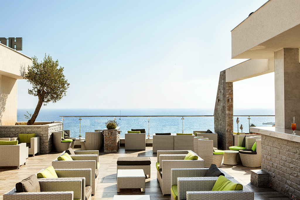 Ôclub Experience Vila Oliva Petrovac 4*