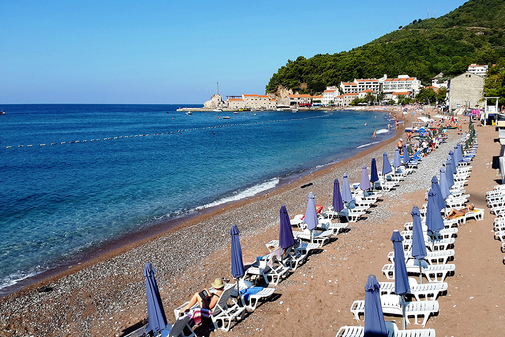 Ôclub Experience Vila Oliva Petrovac 4*