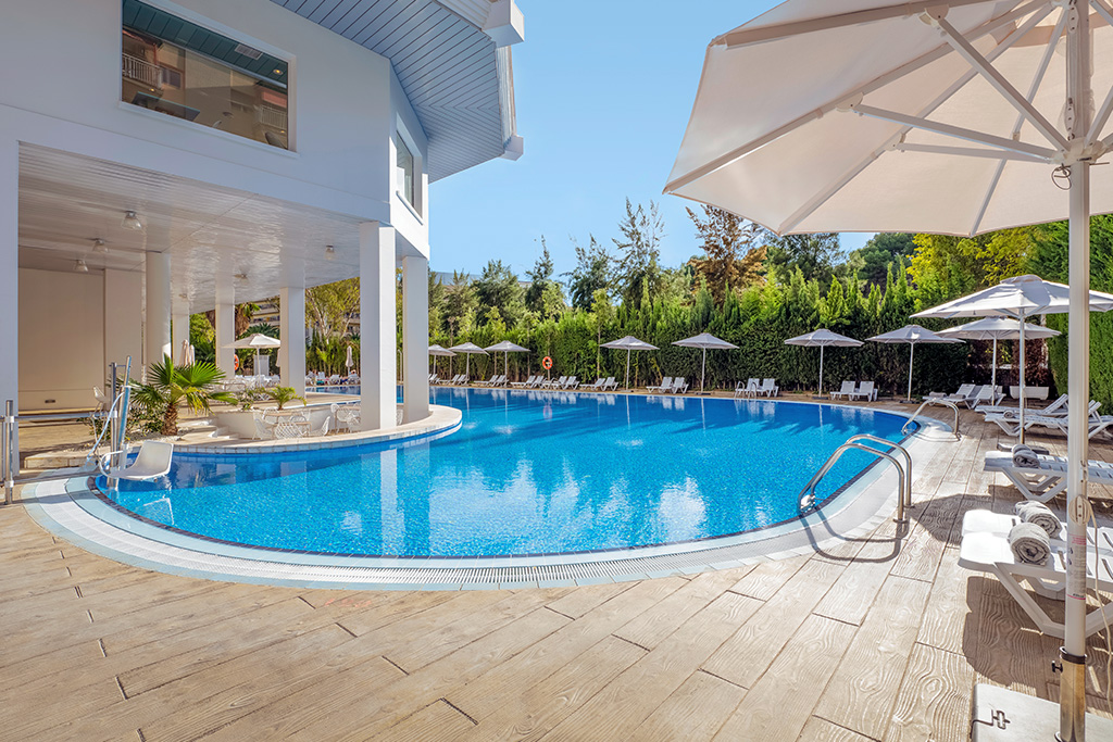 Ôclub Experience Ponient Pirámide Salou by PortAventura World 4*