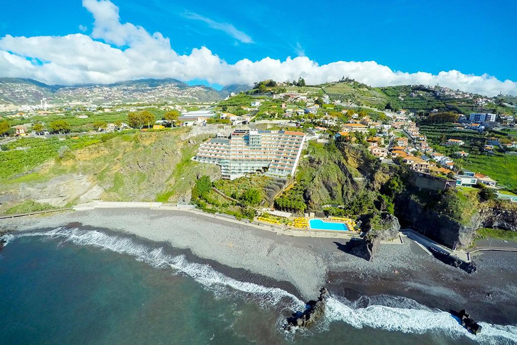 Hôtel Orca Praia 4* Adult Only +18, Séjour Portugal, Madère, Île de Madère par Ôvoyages Hôtel Orca Praia 4* Adult Only +18, Séjour Portugal, Madère, Île de Madère par Ôvoyages
