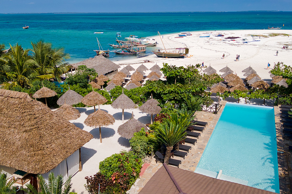 Hôtel Palumbo Waves Resort 4* + Safari 1 nuit, Combiné Tanzanie, Zanzibar par Ôvoyages Hôtel Palumbo Waves Resort 4* + Safari 1 nuit, Combiné Tanzanie, Zanzibar par Ôvoyages