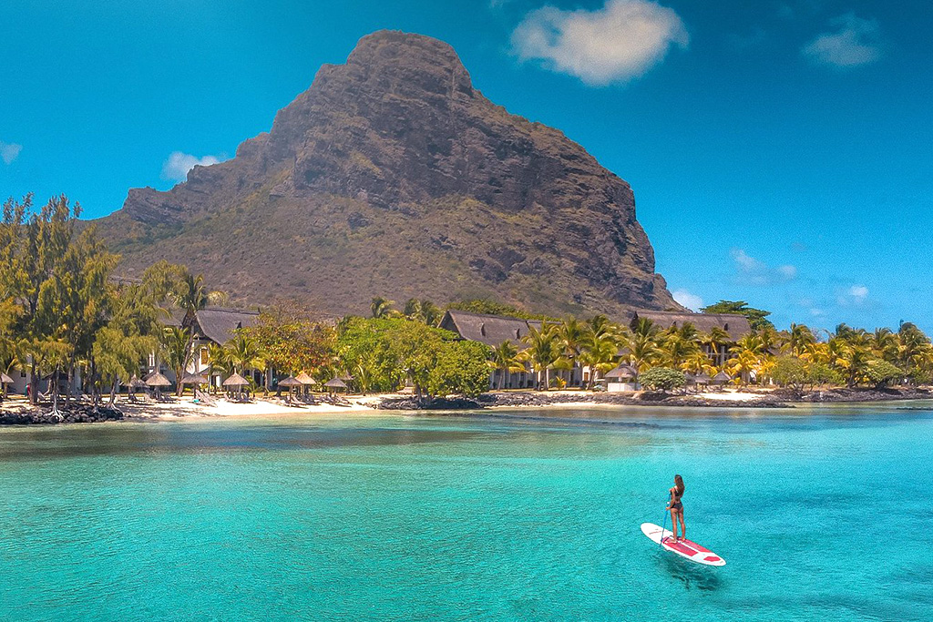 Paradis Beachcomber Golf Resort & Spa 5*
