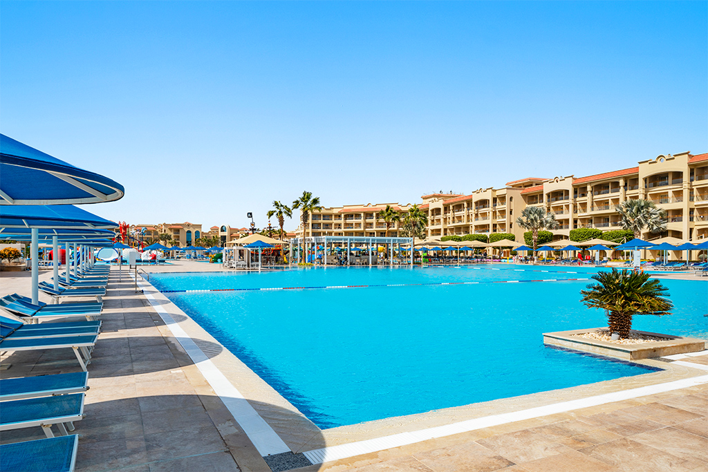 Pickalbatros White Beach Resort Hurghada 5*