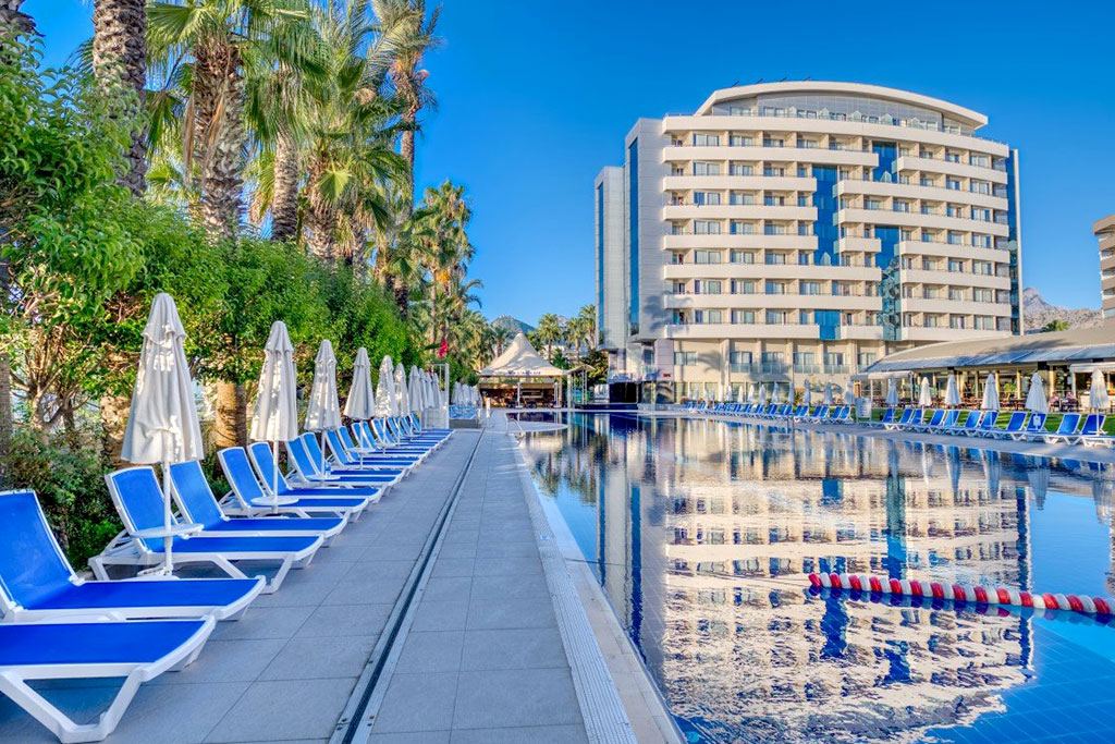 PORTO BELLO RESORT & SPA