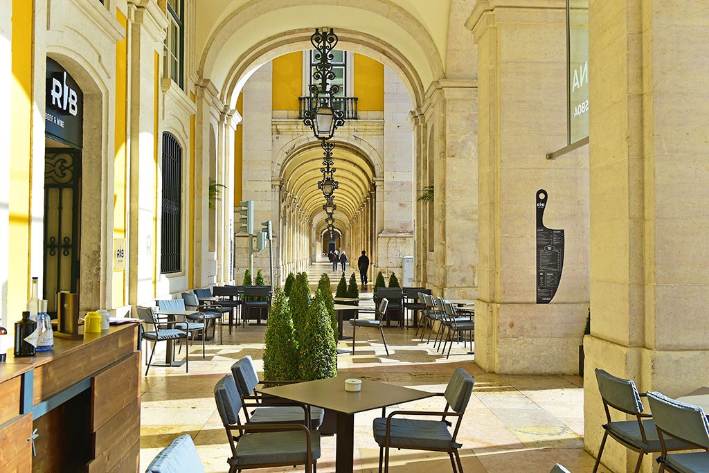 Hôtel Pousada Lisboa Praca Do Comercio Small Luxury 5*, Séjour Portugal, Lisbonne et sa région par Ôvoyages Hôtel Pousada Lisboa Praca Do Comercio Small Luxury 5*, Séjour Portugal, Lisbonne et sa région par Ôvoyages