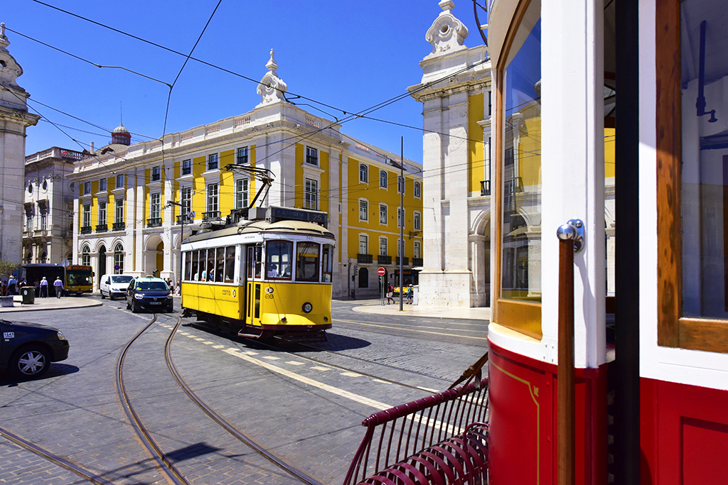 Hôtel Pousada Lisboa Praca Do Comercio Small Luxury 5*, Séjour Portugal, Lisbonne et sa région par Ôvoyages Hôtel Pousada Lisboa Praca Do Comercio Small Luxury 5*, Séjour Portugal, Lisbonne et sa région par Ôvoyages