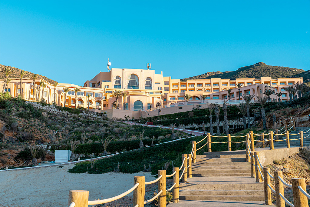 Hôtel Royal Tulip Korbous Bay Thalasso & Springs 5*, Séjour Tunisie, Tunis par Ôvoyages Hôtel Royal Tulip Korbous Bay Thalasso & Springs 5*, Séjour Tunisie, Tunis par Ôvoyages