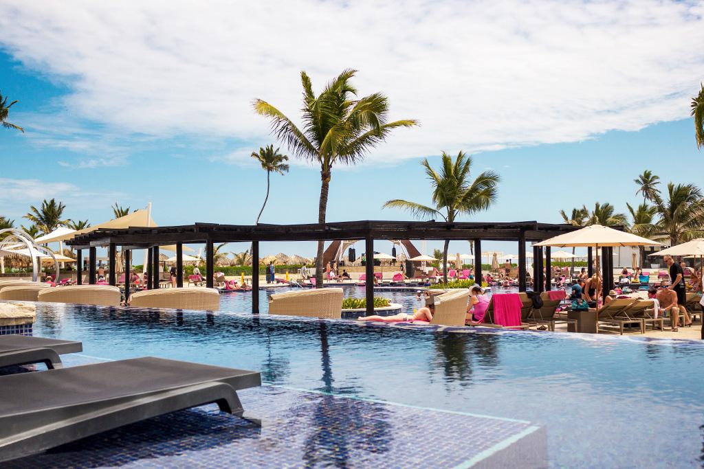 Hôtel Royalton Chic Punta Cana 5*, An Autograph Collection All-Inclusive Resort & Casino - Adult Only +18, Séjour République Dominicaine, Punta Cana par Ôvoyages Hôtel Royalton Chic Punta Cana 5*, An Autograph Collection All-Inclusive Resort & Casino - Adult Only +18, Séjour République Dominicaine, Punta Cana par Ôvoyages