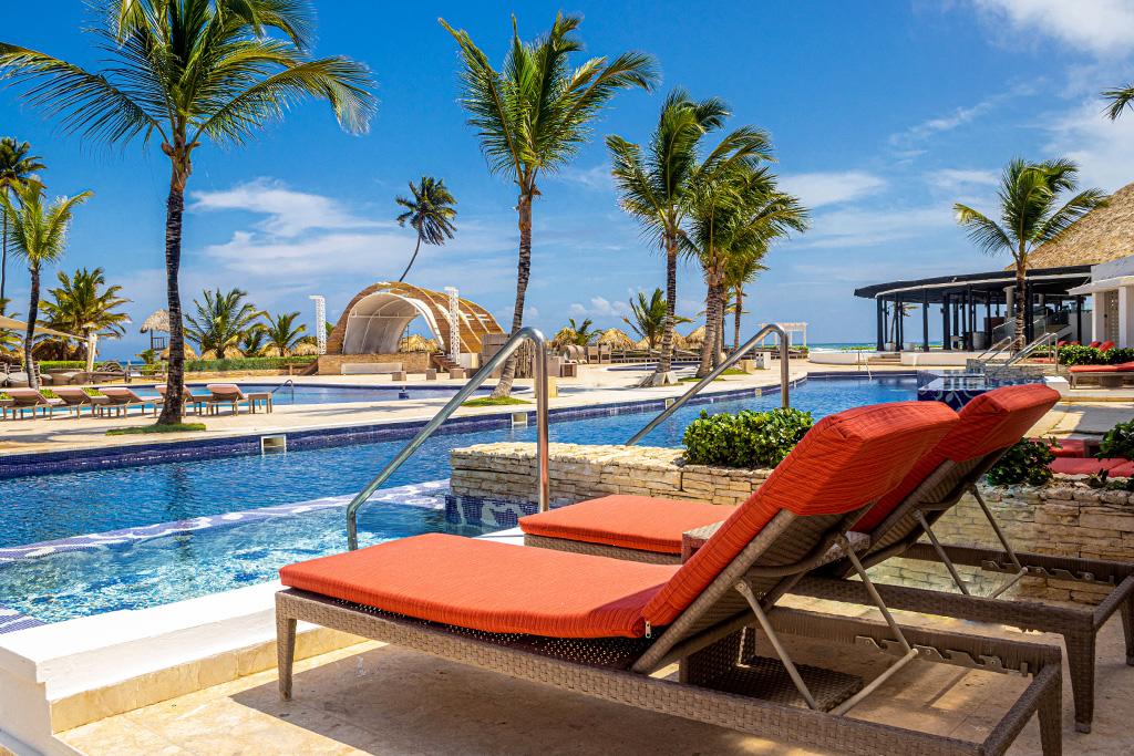 Hôtel Royalton Chic Punta Cana 5*, An Autograph Collection All-Inclusive Resort & Casino - Adult Only +18, Séjour République Dominicaine, Punta Cana par Ôvoyages Hôtel Royalton Chic Punta Cana 5*, An Autograph Collection All-Inclusive Resort & Casino - Adult Only +18, Séjour République Dominicaine, Punta Cana par Ôvoyages