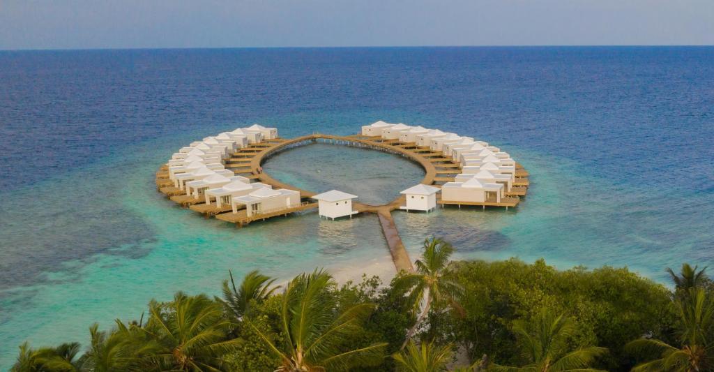 Maldives - Hotel Sandies Bathala 4*