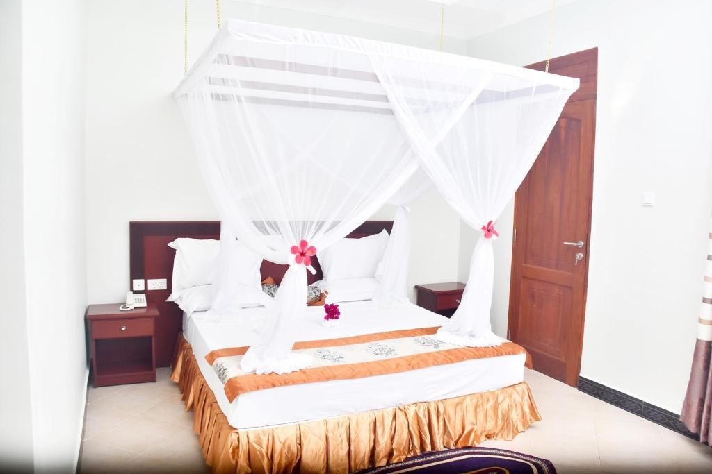 Tanzanie - Zanzibar - Sea Crest Hôtel 3* + Safari 1 Nuit