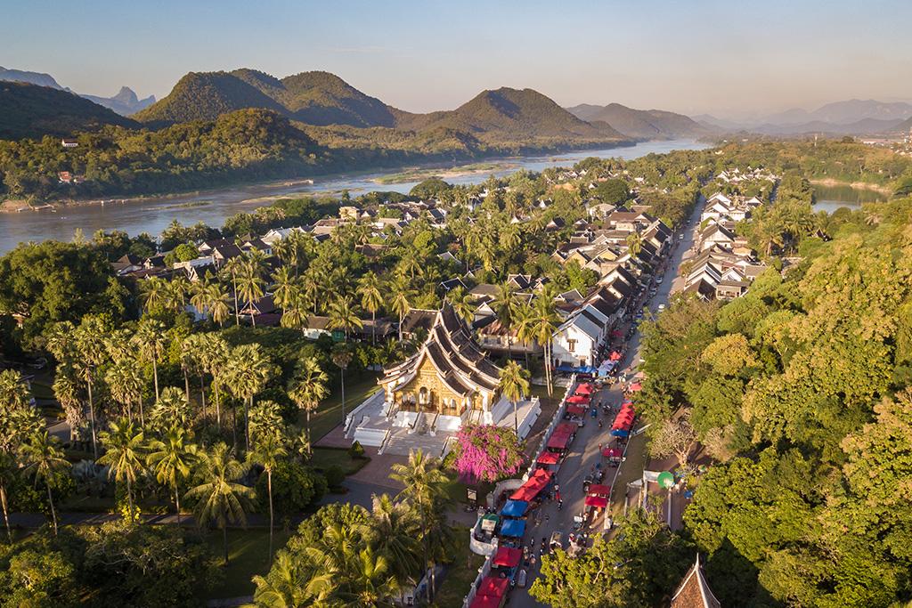 Circuit Secrets du Laos & du Cambodge & Plage 4*/5*, Circuit Cambodge par Ôvoyages Circuit Secrets du Laos & du Cambodge & Plage 4*/5*, Circuit Cambodge par Ôvoyages
