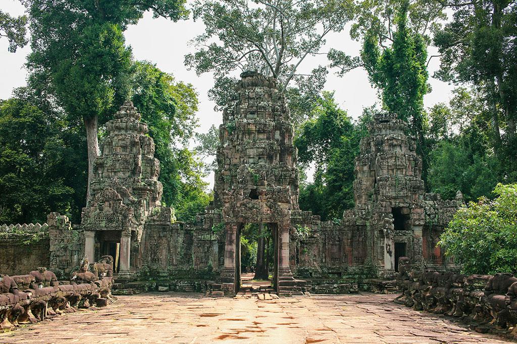 Circuit Secrets du Laos & du Cambodge & Plage 4*/5*, Circuit Cambodge par Ôvoyages Circuit Secrets du Laos & du Cambodge & Plage 4*/5*, Circuit Cambodge par Ôvoyages