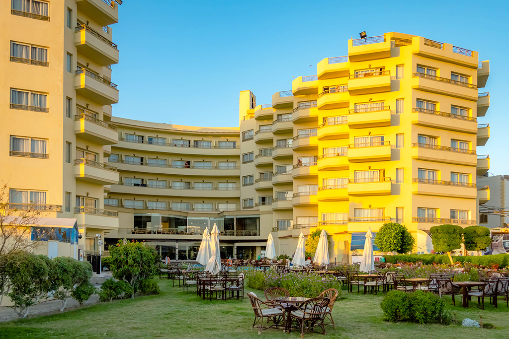 Smart club Magic Beach Hotel 4*, Séjour Egypte, Hurghada par Ôvoyages Smart club Magic Beach Hotel 4*, Séjour Egypte, Hurghada par Ôvoyages