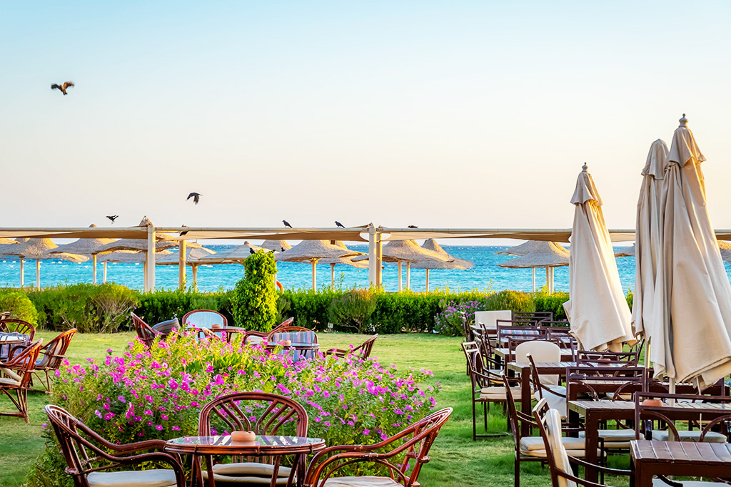 Smart club Magic Beach Hotel 4*, Séjour Egypte, Hurghada par Ôvoyages Smart club Magic Beach Hotel 4*, Séjour Egypte, Hurghada par Ôvoyages